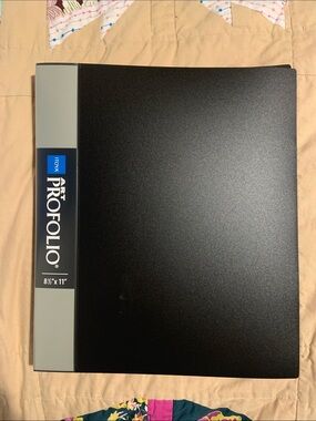 Itoya Black Presentation Portfolio 8.5" x 11"
